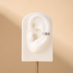 Orecchino ear cuff aura bianco in argento - NovaNavel
