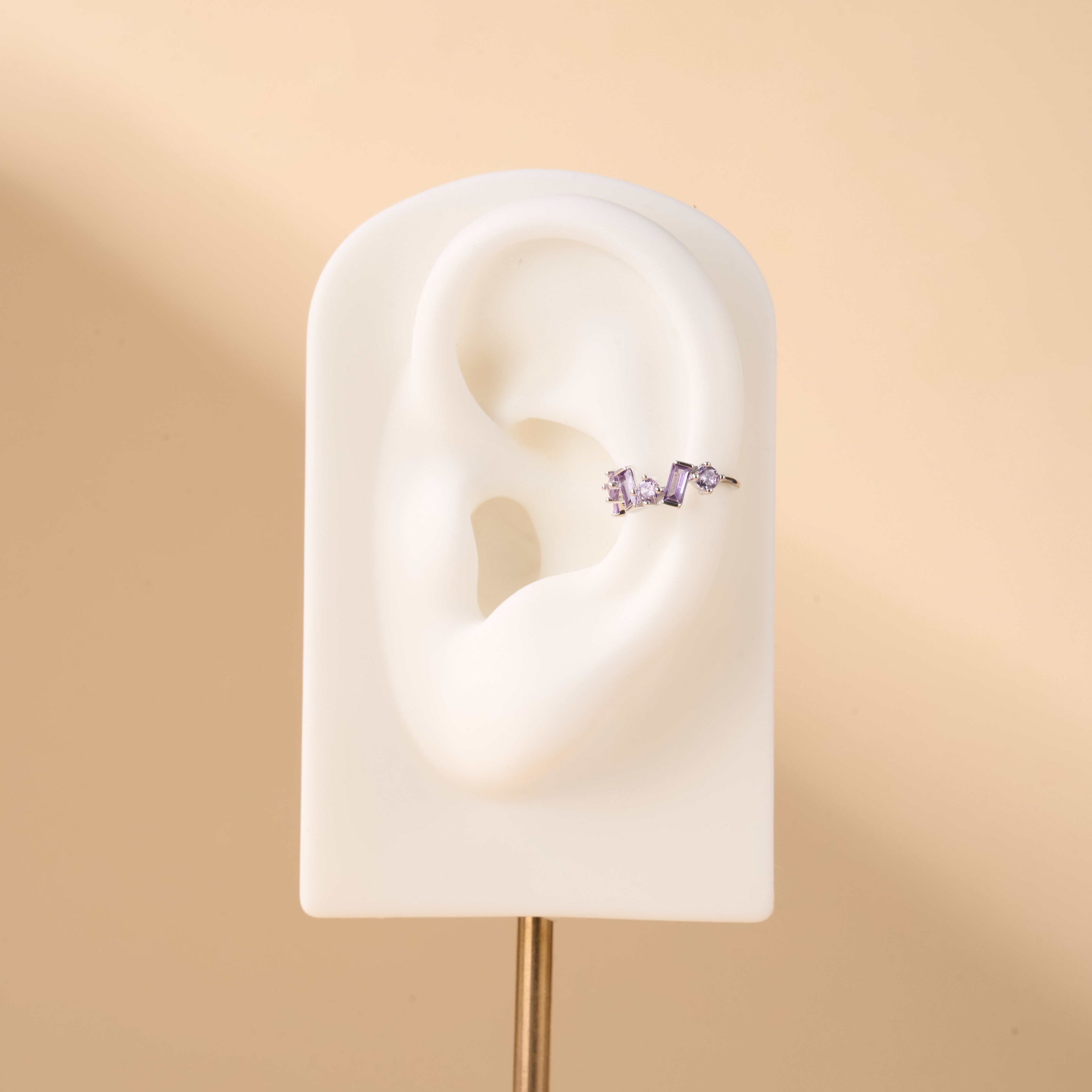 Orecchino ear cuff ice viola in argento - NovaNavel