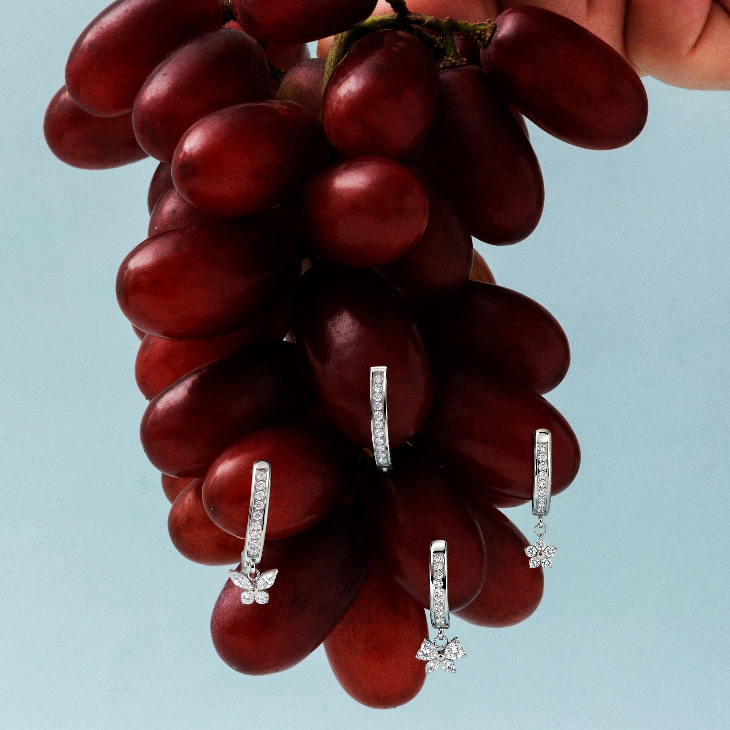 Piercing ombelico cerchietto con pietre bianche in argento - NovaNavel