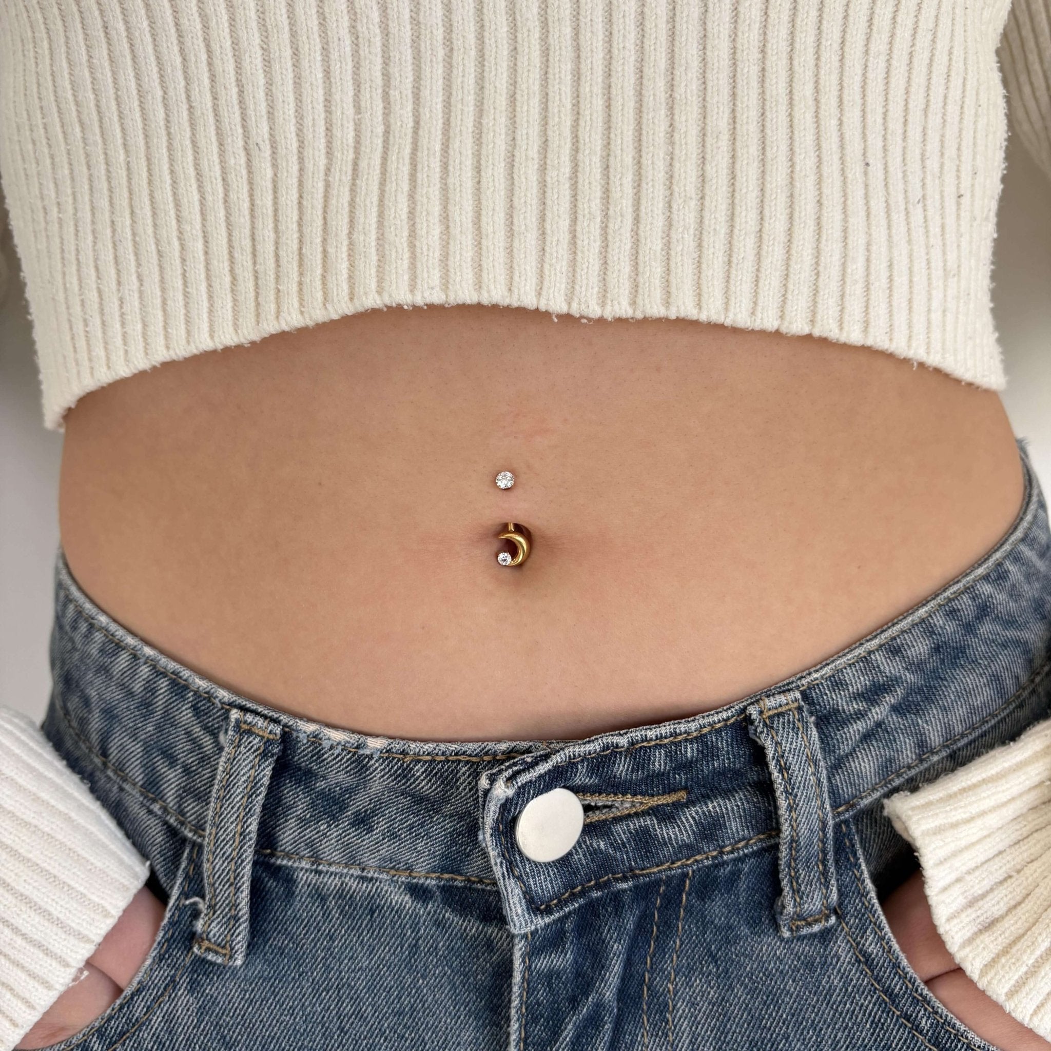 Piercing ombelico luna in oro - NovaNavel